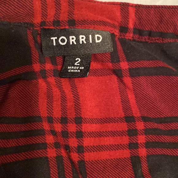 Short sleeved plaid challis dolman top - Picture 6 of 6